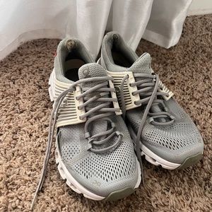 On Cloudswift Running Women's